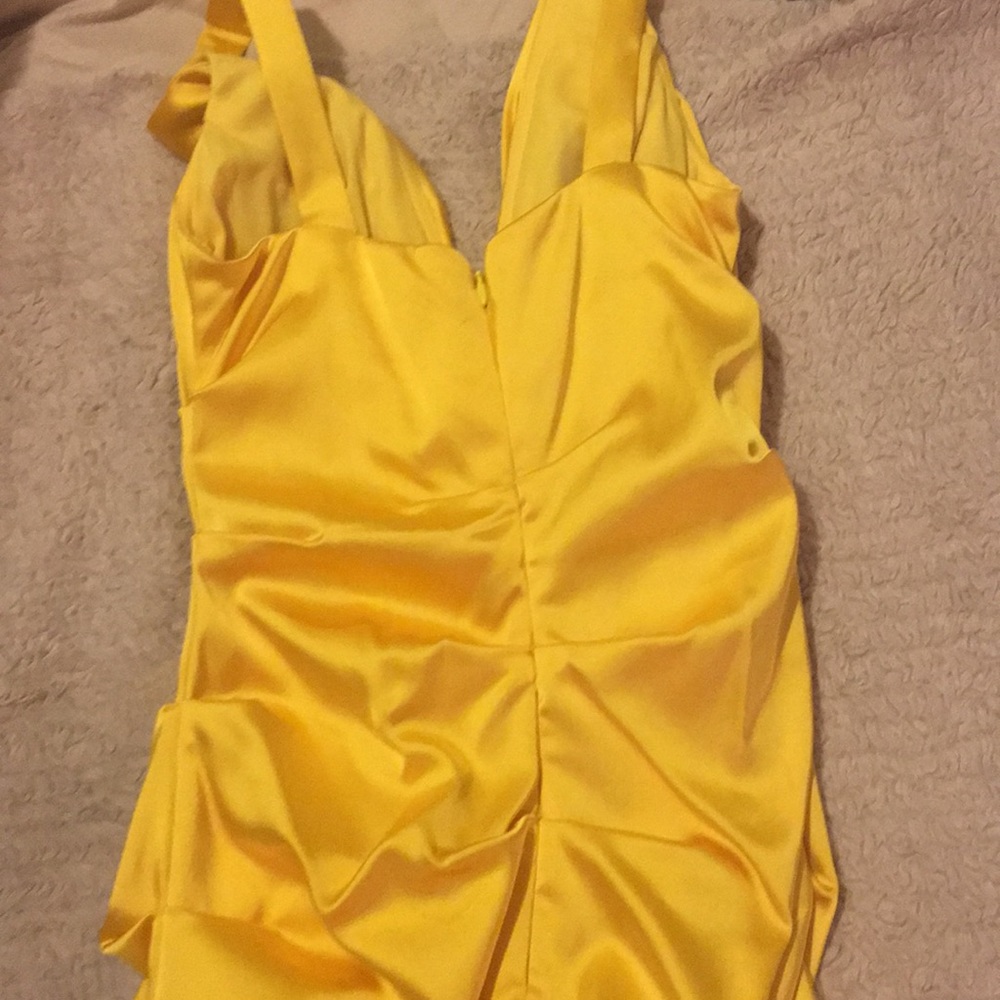 Dress - Picture 4 of 4